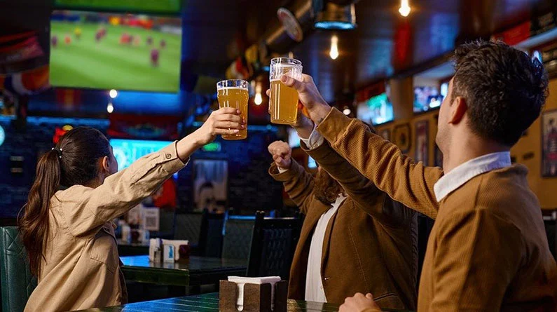 World Cup Fever: Government Moves to Slash Red Tape and Keep Pubs Open for the Three Lions