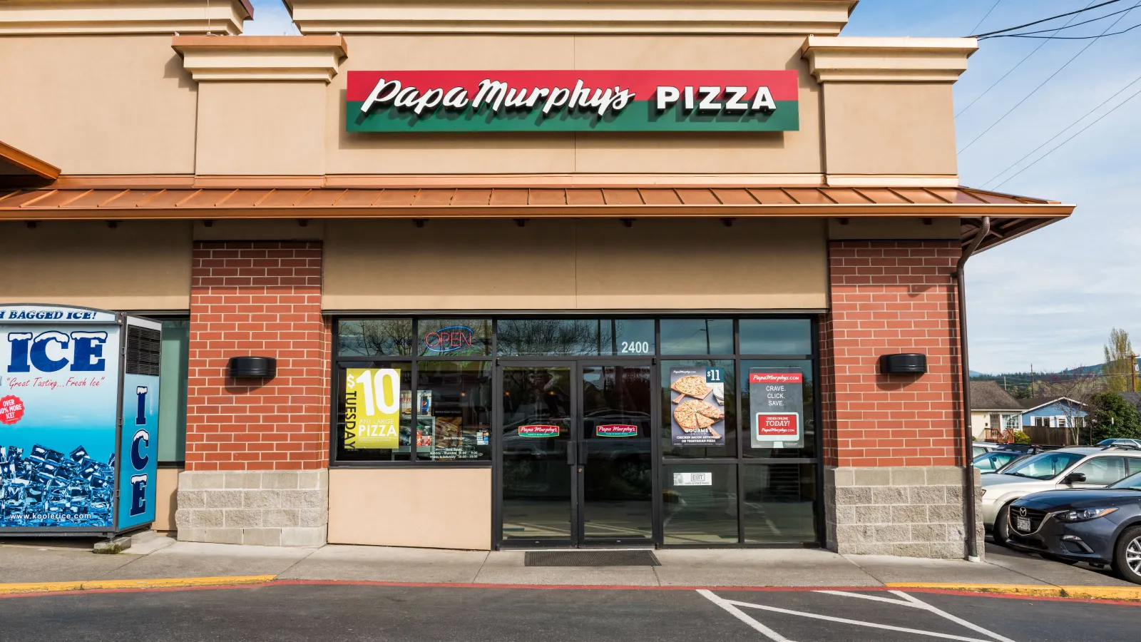 MTY Group Pivots Strategy: Strategic Closures Signal Shift Toward Operational Efficiency