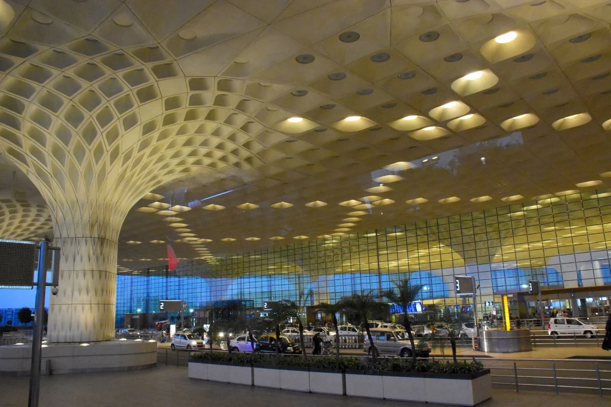 Mumbai Airport Expansion: Adani Postpones Terminal Shift Amid Industry Pressure